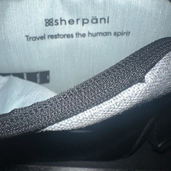 Sherpani Black Structured Satchel Crossbody Bag | Gold Hardware | New Without Ta - Picture 9 of 9